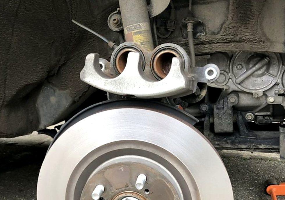 Wear parts renewed during a Newport News mobile repair